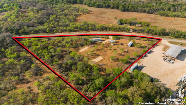 781 Corgey Rd Property Photo 4