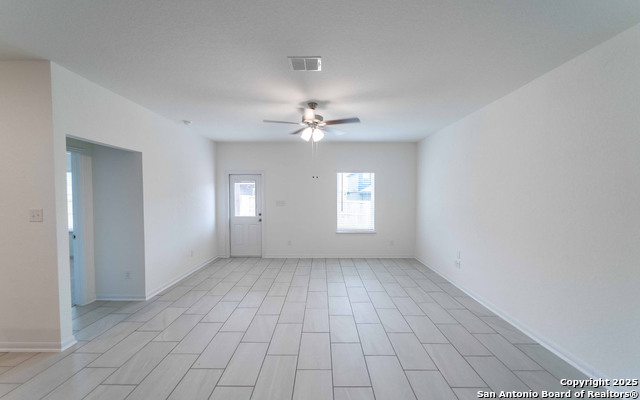 8920 Grey Elm Property Photo 8