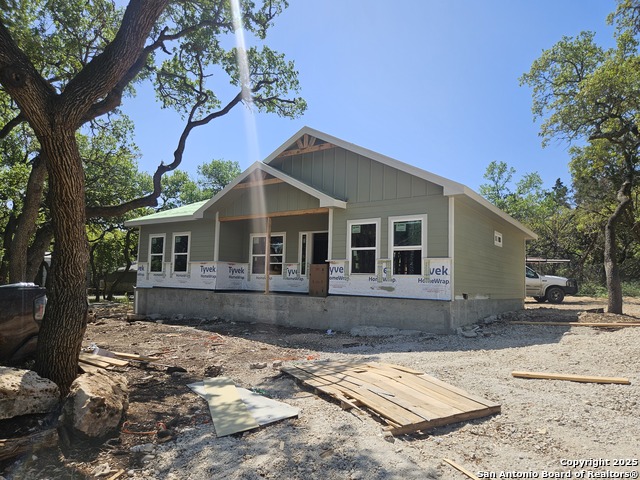 894 Luehlfing Dr Property Photo