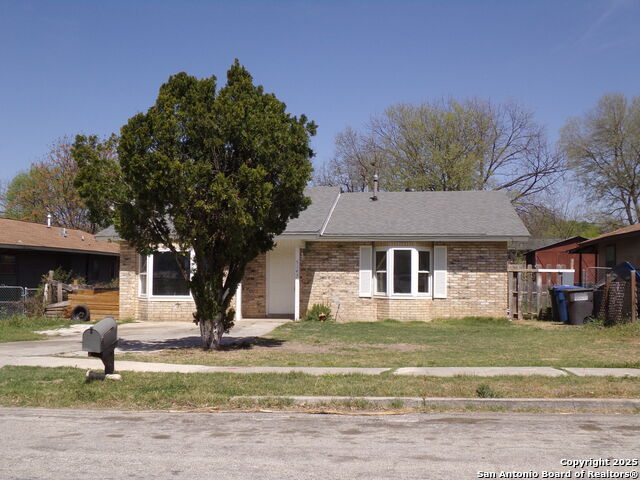 5143 Overpool St Property Photo