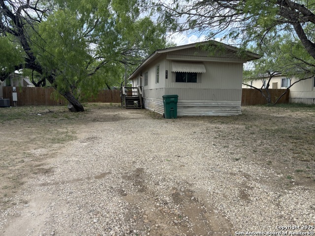 507 Elm Property Photo