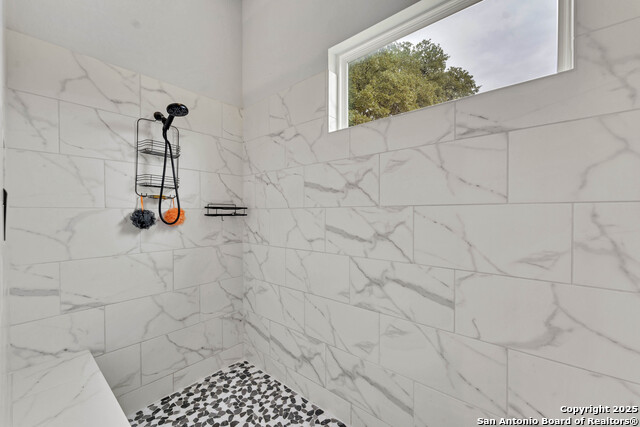 1033 Mystic Shores Blvd Property Photo 31