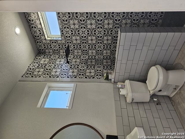 1033 Mystic Shores Blvd Property Photo 38