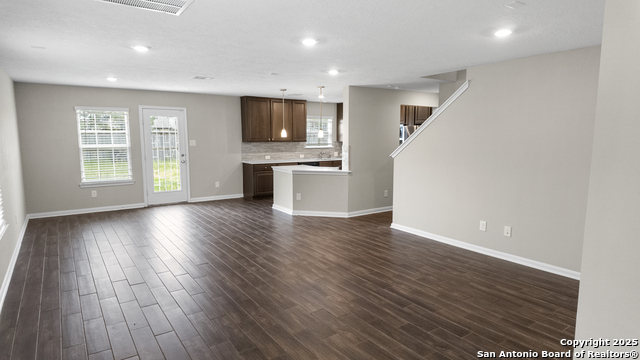 23319 Greenway Creek Property Photo 5