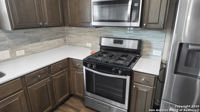 23319 Greenway Creek Property Photo 8