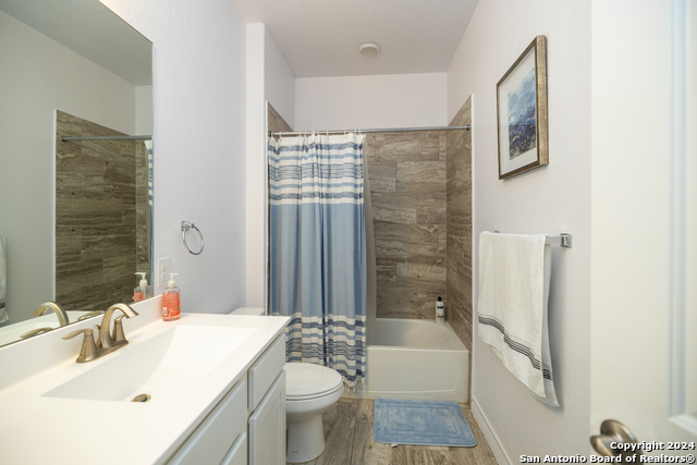 104 Fairway Dr Property Photo 18