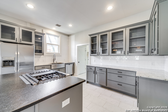 1106 Dawson Property Photo 10