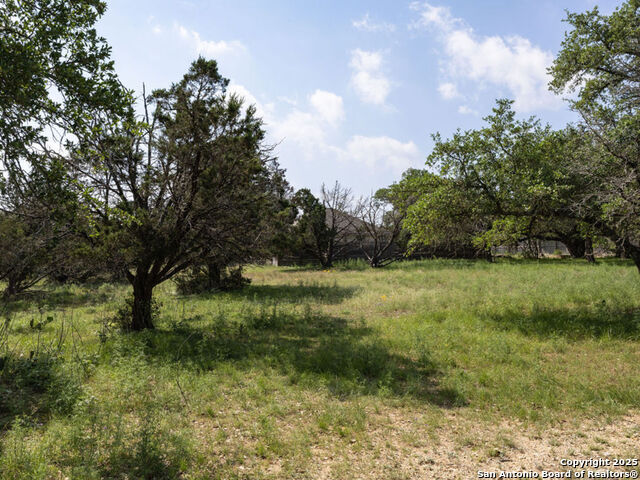 1009 Deerwood Property Photo
