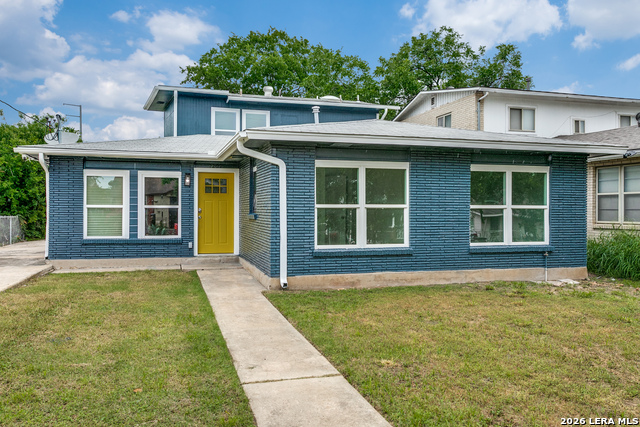 2207 Burnet Property Photo 2