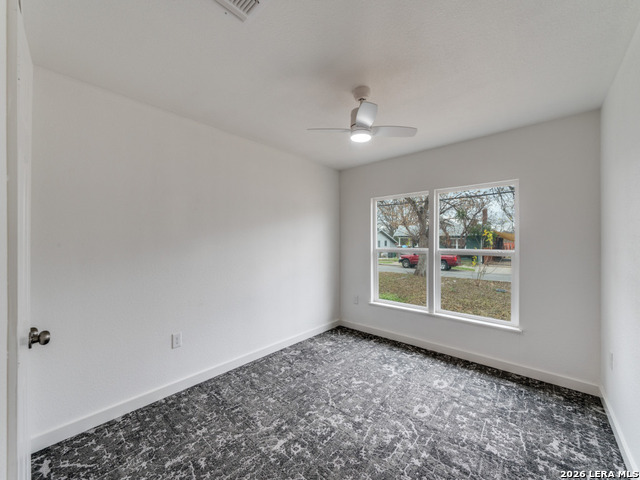 2207 Burnet Property Photo 5
