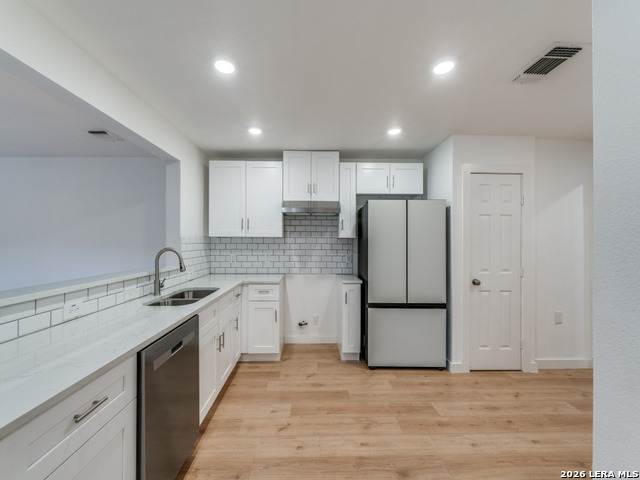 2207 Burnet Property Photo 12