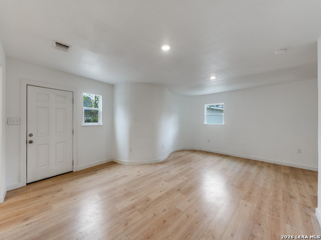 2207 Burnet Property Photo 13