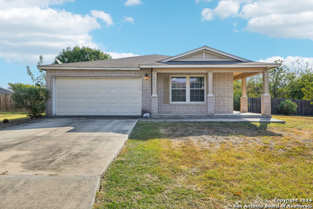 1547 Prairie Rock Property Photo 1