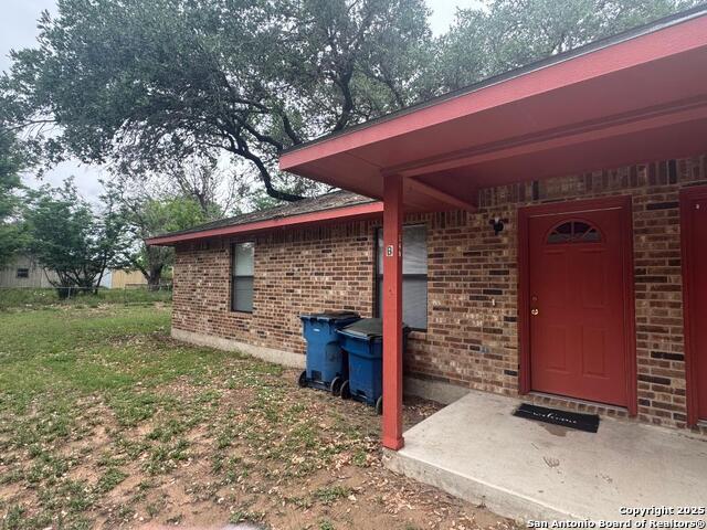 827 Dallas St Property Photo