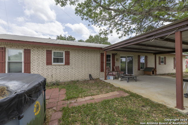 865 Verdi Road Property Photo