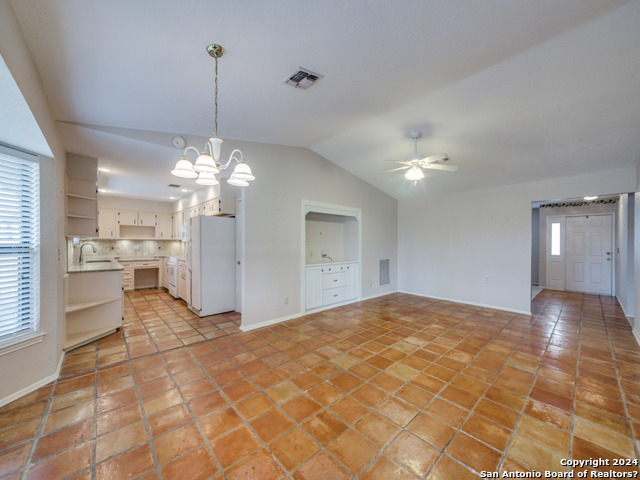 620 Lake Island Dr Property Photo 14