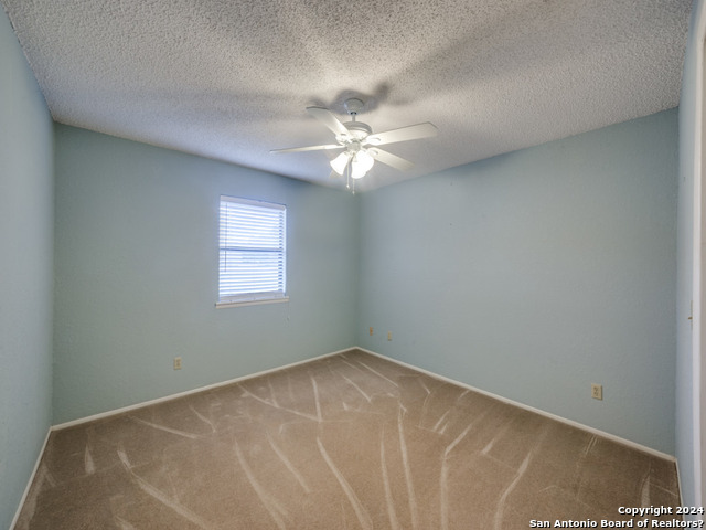 620 Lake Island Dr Property Photo 22