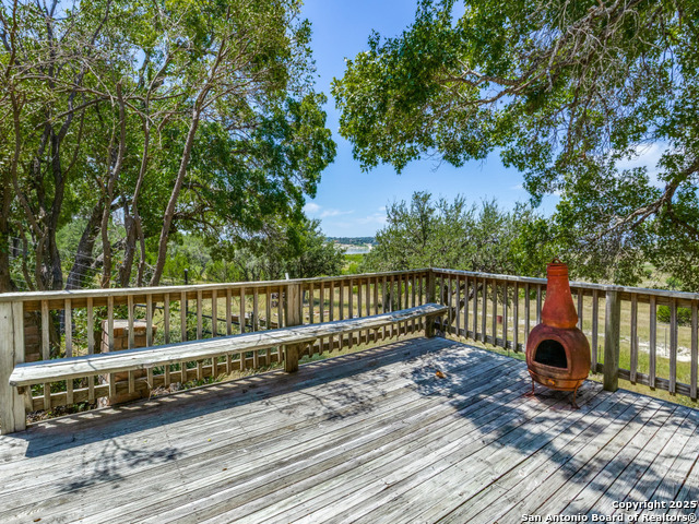 620 Lake Island Dr Property Photo 31