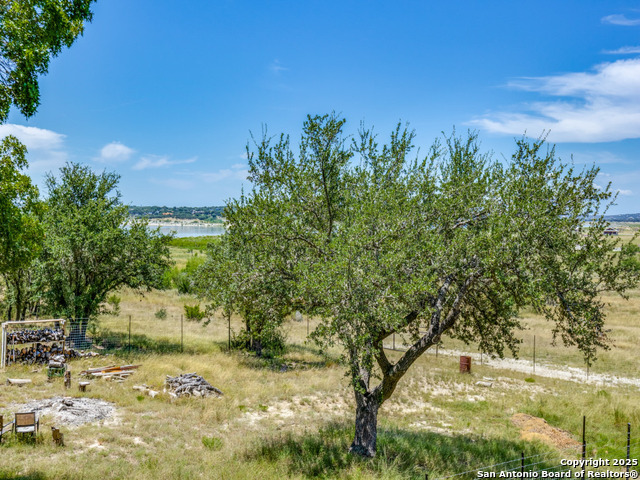 620 Lake Island Dr Property Photo 32