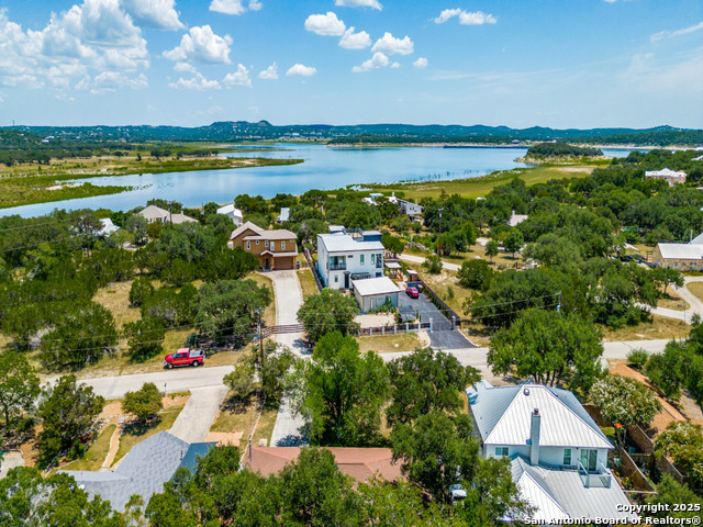 620 Lake Island Dr Property Photo 36