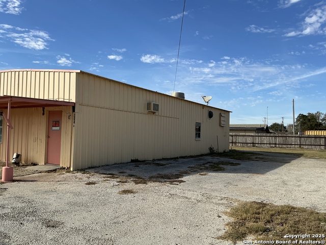 204 E Central Ave. Property Photo 7