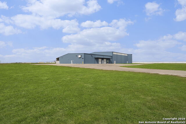 2601 Farm To Market Rd 758 Property Photo 2