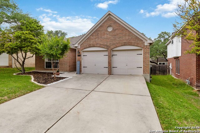 8843 Brae Crest Dr Property Photo