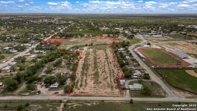 716 Fay Ave Property Photo 3