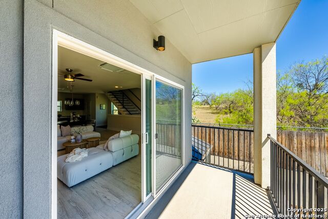 419 Ira #1102 Property Photo 27