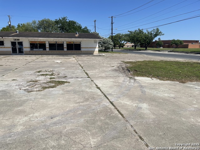 1230 E Santa Gertrudis Ave Property Photo 26