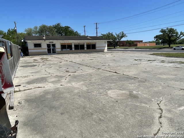 1230 E Santa Gertrudis Ave Property Photo 27