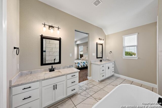 132 Ash Parkway Property Photo 34