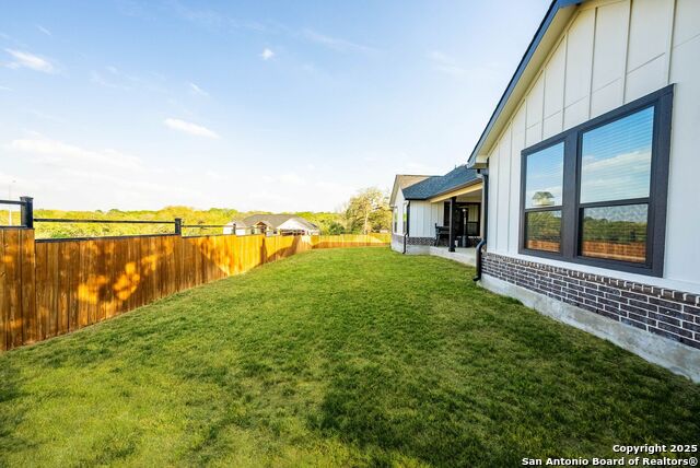 132 Ash Parkway Property Photo 45
