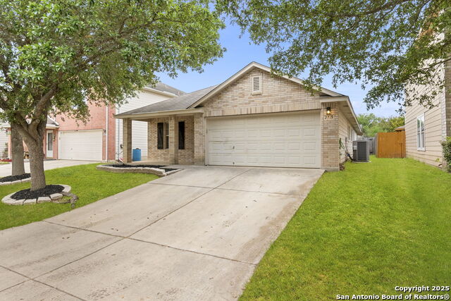 2719 Thunder Gulch Property Photo 1