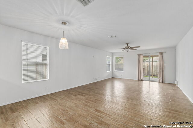 2719 Thunder Gulch Property Photo 12