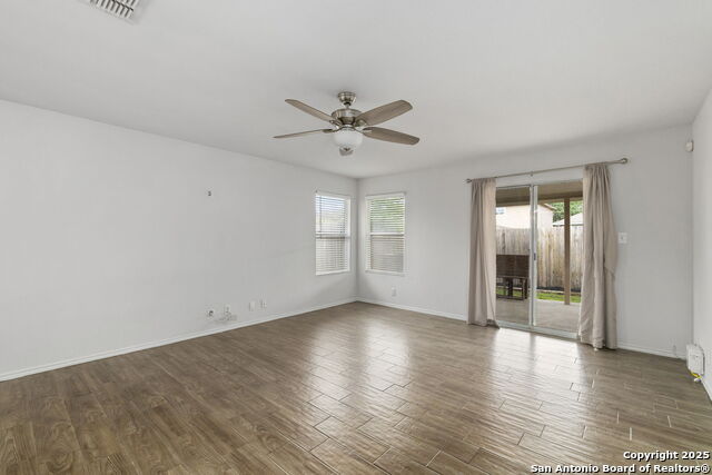 2719 Thunder Gulch Property Photo 14