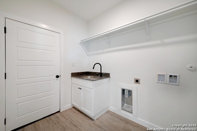 236 Peter Kleid Loop Property Photo 11