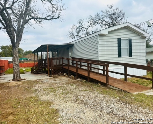 310 Duck Property Photo 1