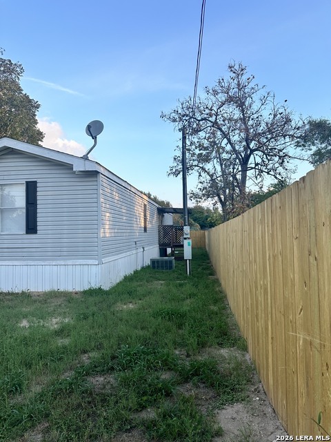310 Duck Property Photo 3
