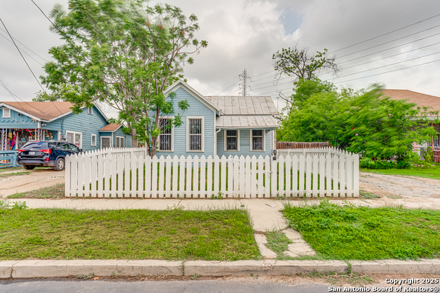 219 Rockwood Property Photo