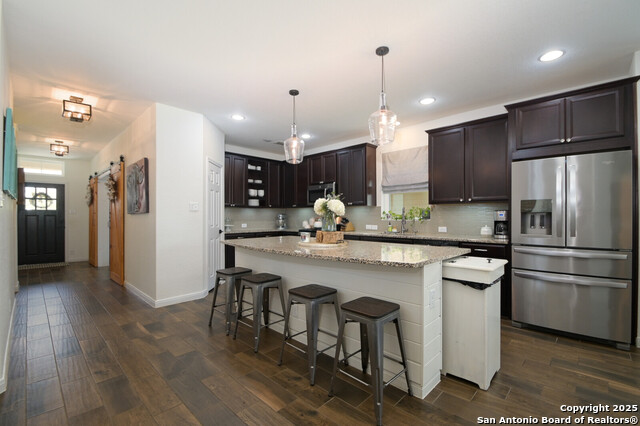 8737 Stackstone Property Photo 14