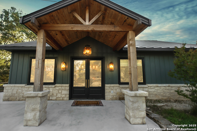 175 County Road 4801 Property Photo 4