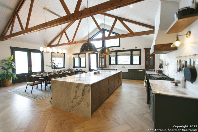 175 County Road 4801 Property Photo 8