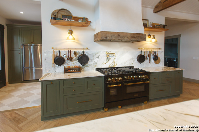 175 County Road 4801 Property Photo 13