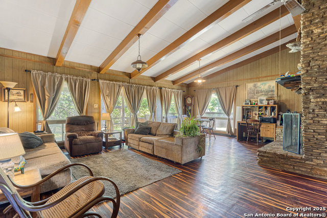 1605 Zane Grey Property Photo 1