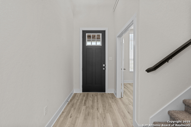 163 Abigail Alley Property Photo 5