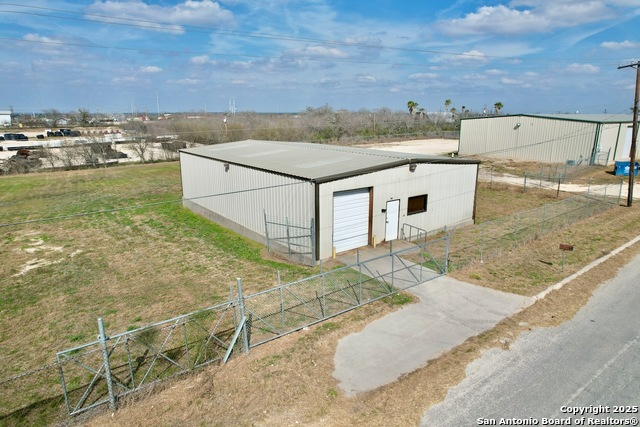 210 Wyoming Property Photo