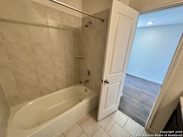 287 Cuban Emerald Property Photo 7