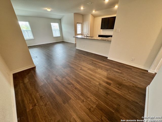 287 Cuban Emerald Property Photo 10