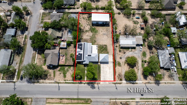 715 N High St Property Photo 11
